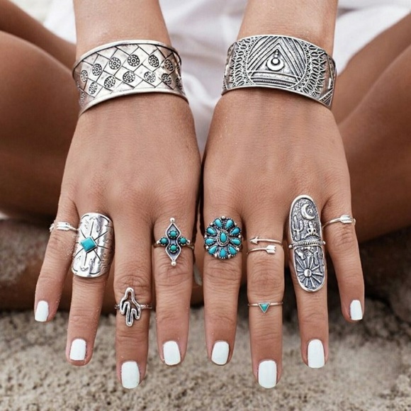 Jewelry - 9 Piece Bohemian Turquoise Silver Stackable Rings